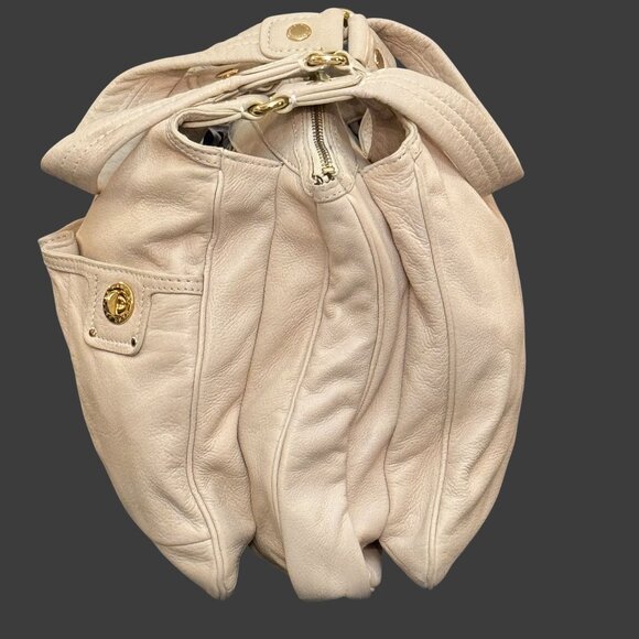 Marc by Marc Jacobs Classic Q Slouchy Satchel Shoulder Tote – Beige Pebbled Leat - Picture 4 of 16